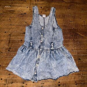 Sister vintage M acid wash sleeveless fit & flare denim top